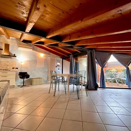 דסנזאנו דל גארדה Appartamenti Villa Lina מראה חיצוני תמונה