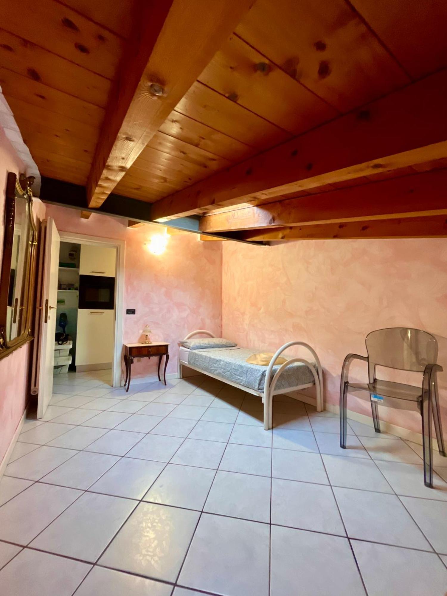 דסנזאנו דל גארדה Appartamenti Villa Lina מראה חיצוני תמונה