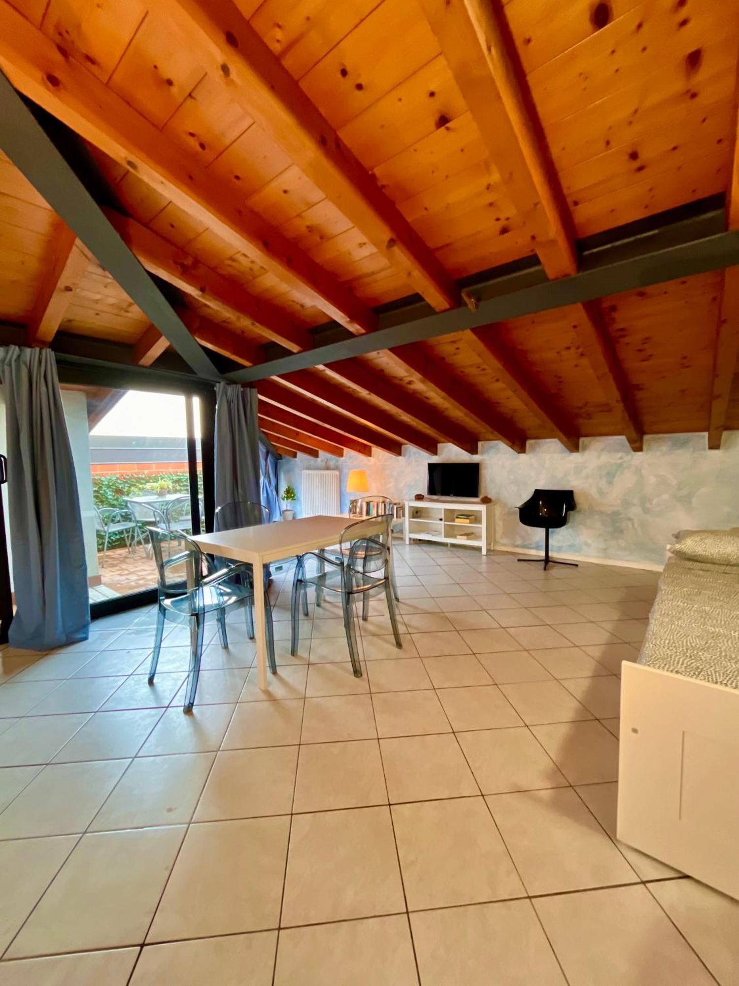 דסנזאנו דל גארדה Appartamenti Villa Lina מראה חיצוני תמונה