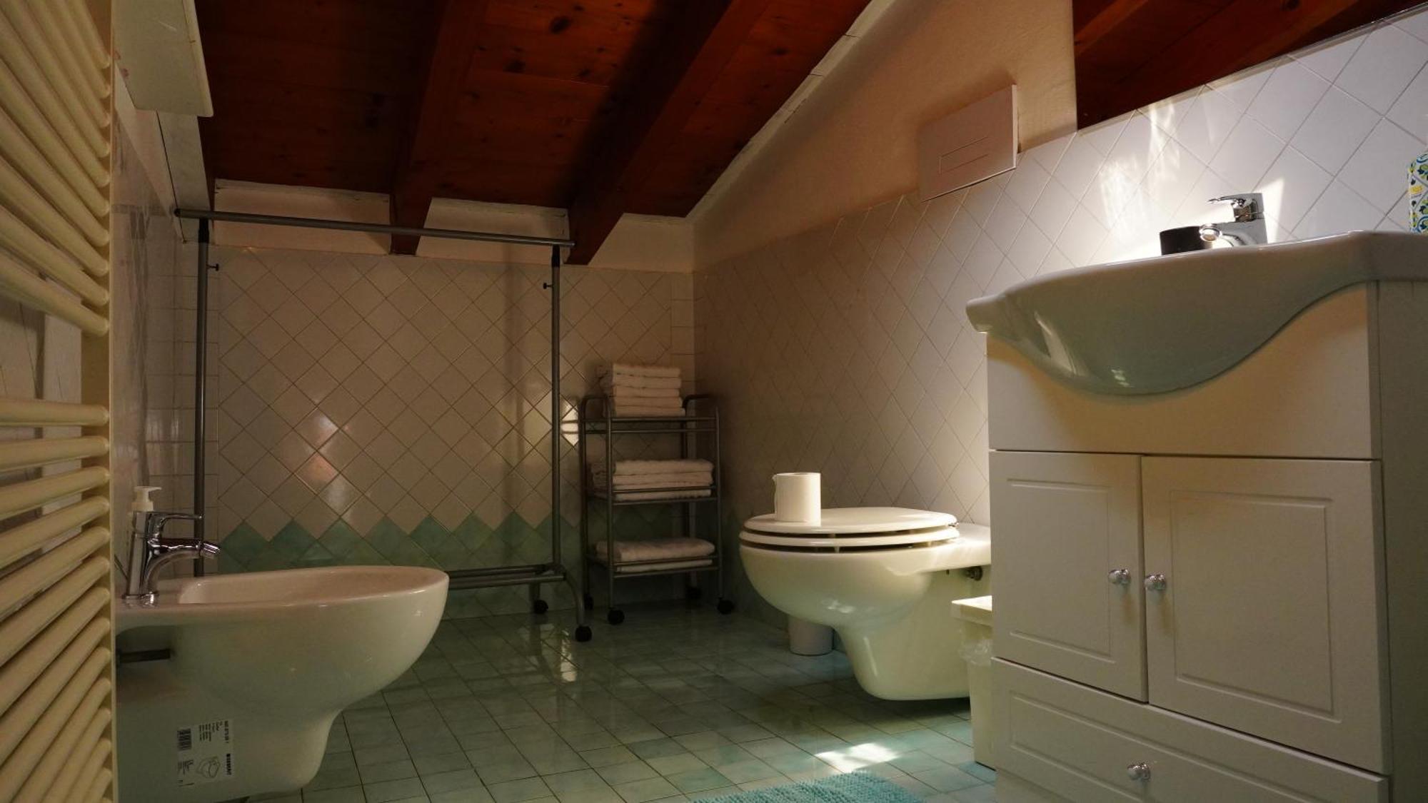 דסנזאנו דל גארדה Appartamenti Villa Lina מראה חיצוני תמונה