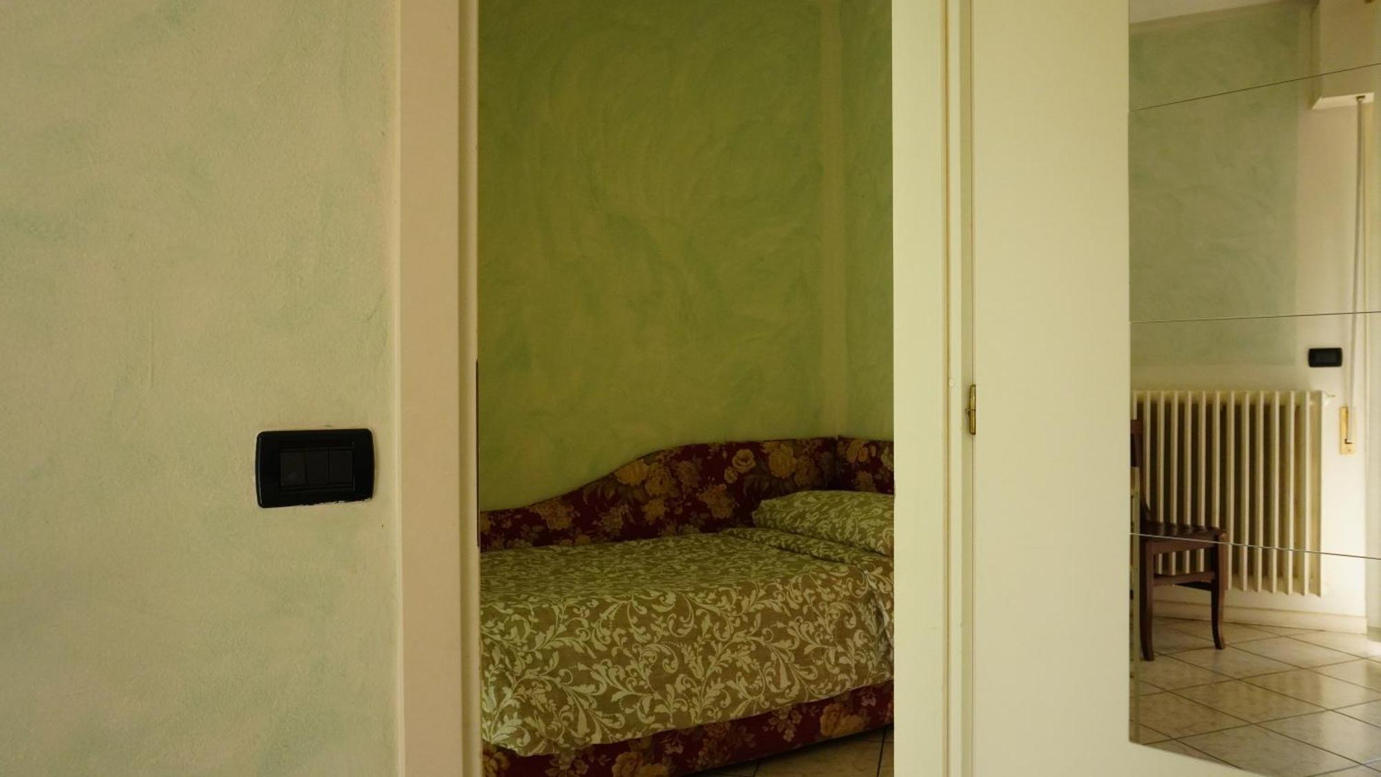 דסנזאנו דל גארדה Appartamenti Villa Lina מראה חיצוני תמונה
